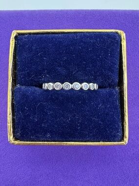 💛 Classic Sterling Silver Bezel-Set Eternity Band | Minimalist Quiet Luxury